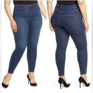 Good American Cropped Jeans